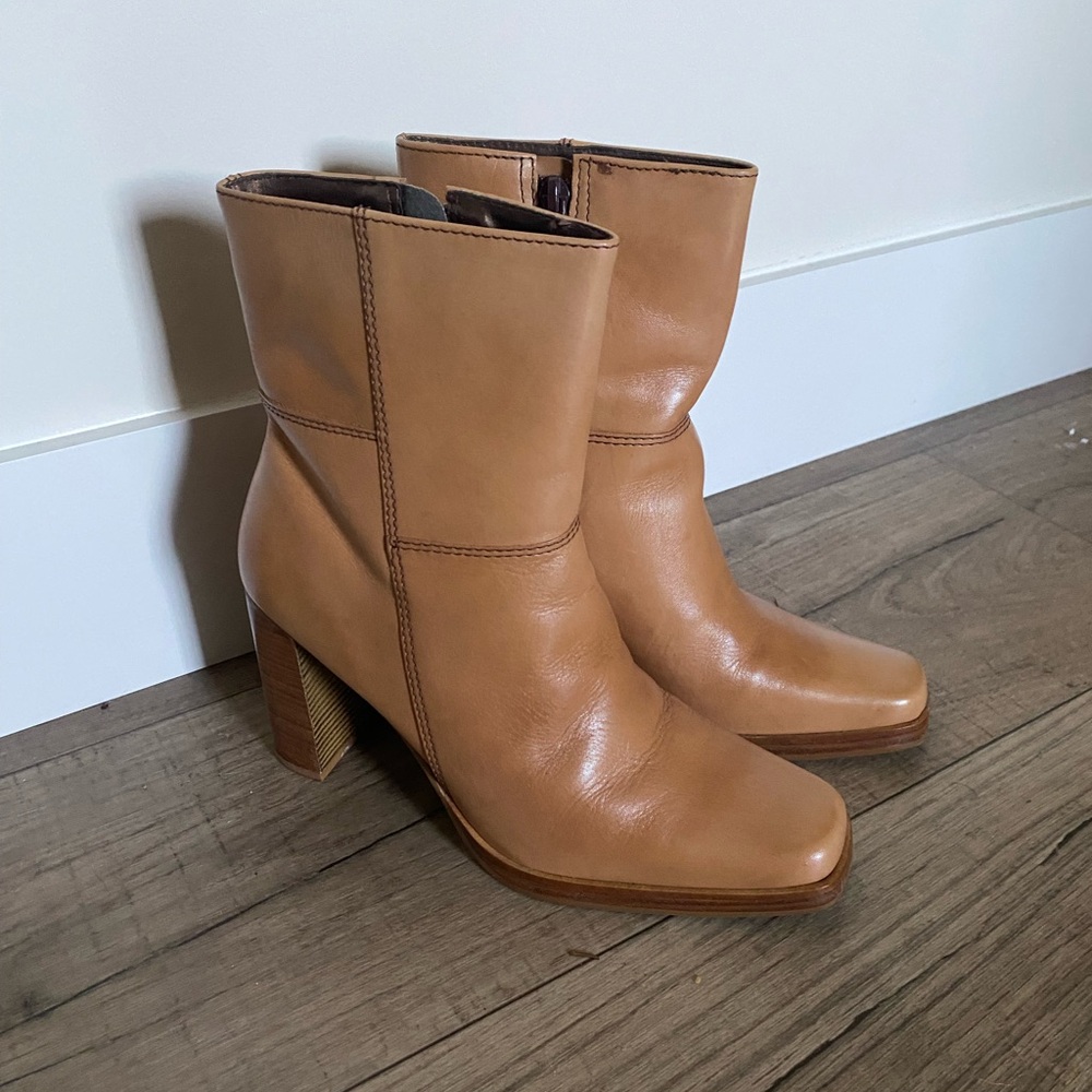 Candies Vintage Boots Y2K Womens 7.5 Tan Leather Fashion Platform Chunky Heel